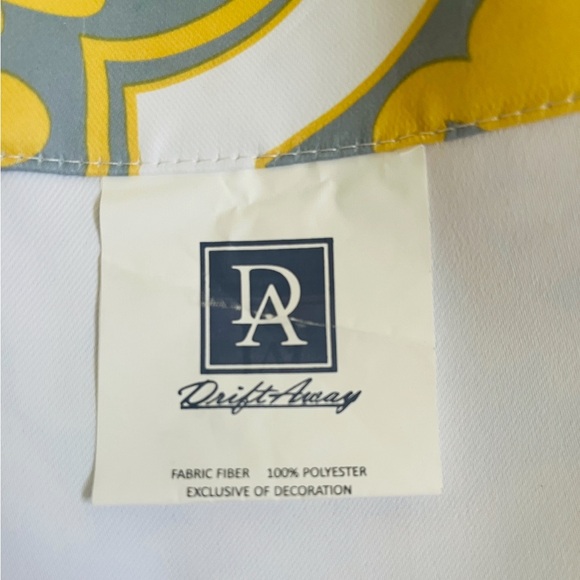 Set of 6, 52”x84” grommeted grey/white/yellow curtain panels - Picture 3 of 4